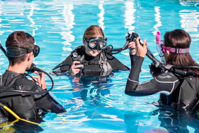 PADI Divemaster course in Cabo San Lucas