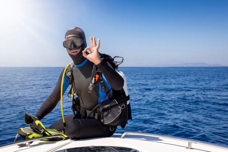 Wetsuit for Winter Diving in Cabo